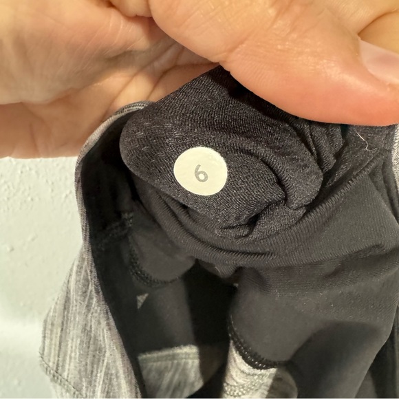 Lululemon sun runner crop space dye gray size 6 - Picture 7 of 7